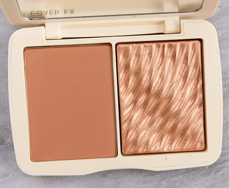 Elevate your face makeup game with Cover Fx Monochromatic Bronzer Duo. Buy online at the best price in Bangladesh for a flawless bronzed look. Get your hands on this must-have bronzer duo today! - Lavishta