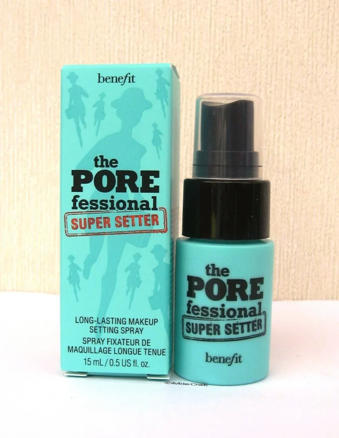 Achieve a flawless, matte finish with Benefit Cosmetics The Porefessional: Super Setter Setting Spray. Buy online at the best price in Bangladesh for long-lasting face makeup. - Lavishta