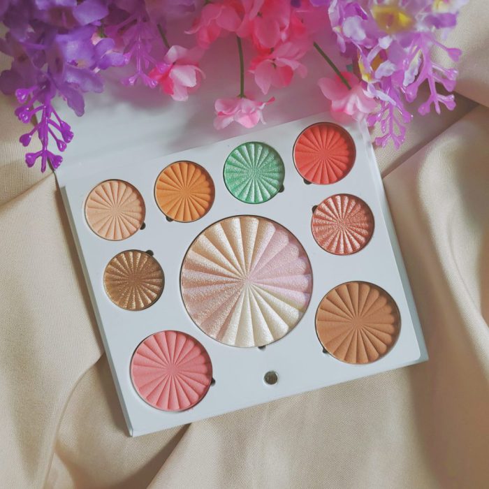 Elevate your face makeup game with the Ofra Mini Mix Palette. This versatile highlighter palette offers a variety of shades to suit every skin tone. Buy online at the best price in Bangladesh and glow like never before! - Lavishta