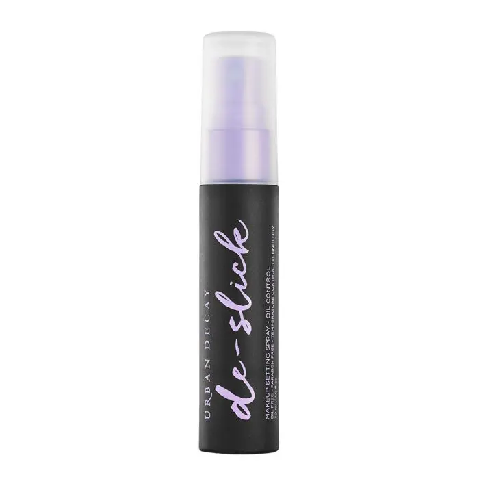 Achieve a matte finish with Urban Decay Travel-size De-slick Oil Control Makeup Setting Spray. Buy online at the best price in Bangladesh for long-lasting face makeup. - Lavishta