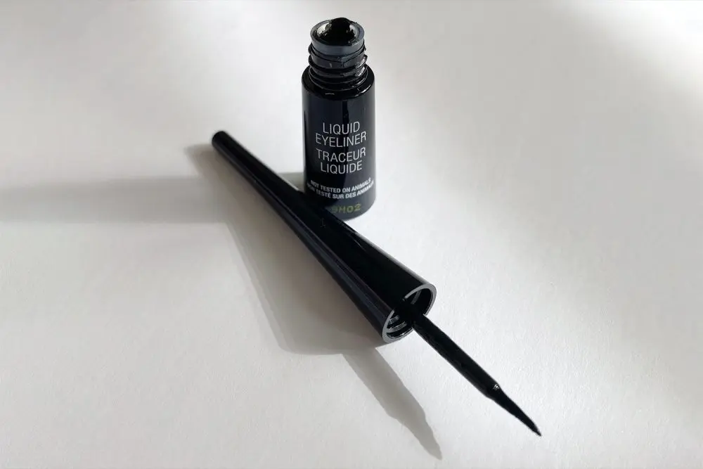 wet n wild megaliner liquid eyeliner black