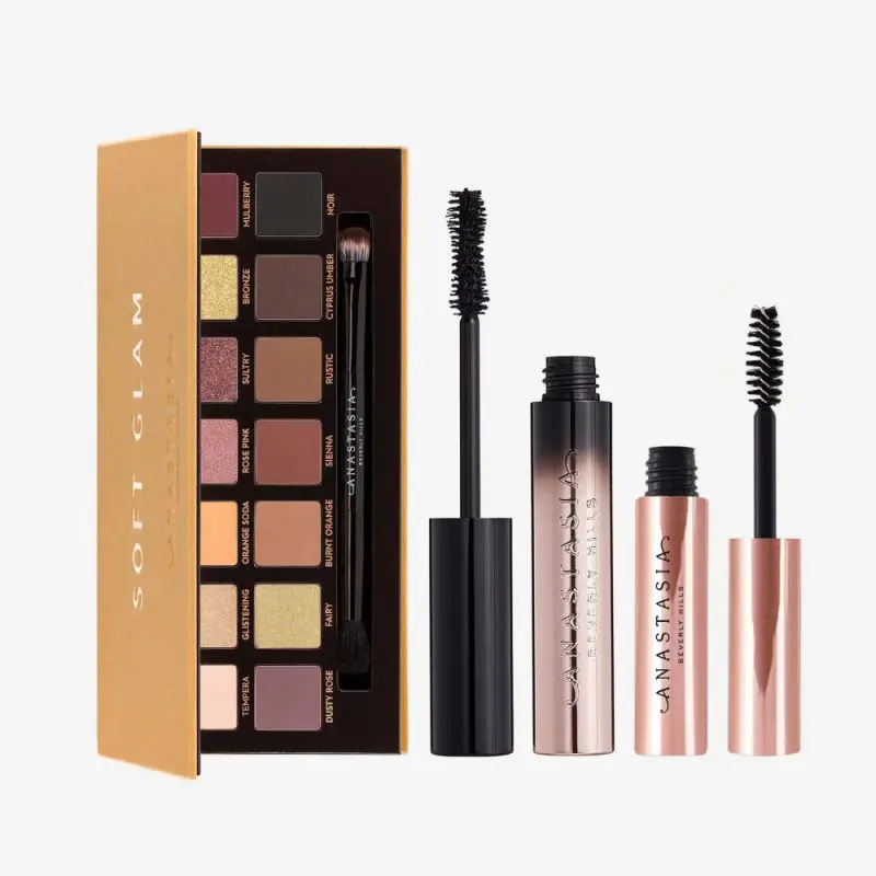 Shop the Anastasia Beverly Hills Soft Glam Deluxe Trio Face Palette online at the best price in Bangladesh. This versatile palette is perfect for all your face makeup needs. Buy now! - Lavishta