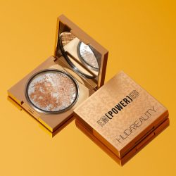 Achieve a radiant glow with Huda Beauty Empowered Face Gloss Highlighting Dew. This face makeup highlighter powder is available to buy online at the best price in Bangladesh. Illuminate your look today! - Lavishta