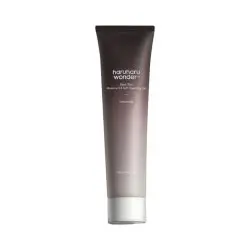 Experience the magic of K-Beauty with Haruharu wonder Black Rice Moisture 5.5 Soft Cleansing Gel. This gentle cleanser in gel form is available to buy online at the best price in Bangladesh. Say hello to clean, hydrated skin! - Lavishta