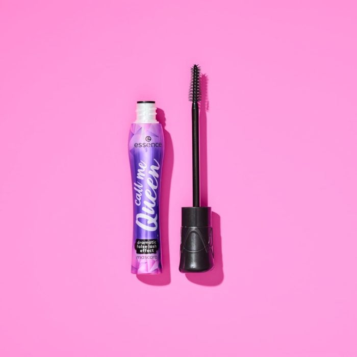 61Hfvne9GEL._SL1500_ Essence - call me Queen dramatic false lash effect mascara - Image 1