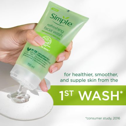 simple kind to skin refreshing facial wash