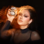 Huda Beauty - Empowered Face Gloss Highlighting Dew - Glow Energy - Image 2