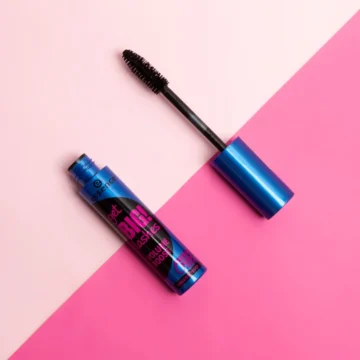 Essence - Get Big! Lashes Volume Waterproof Mascara