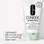 Clinique - Cleansing By Clinique - 4 Piece Cleansing Set - Travel Size - Image 2
