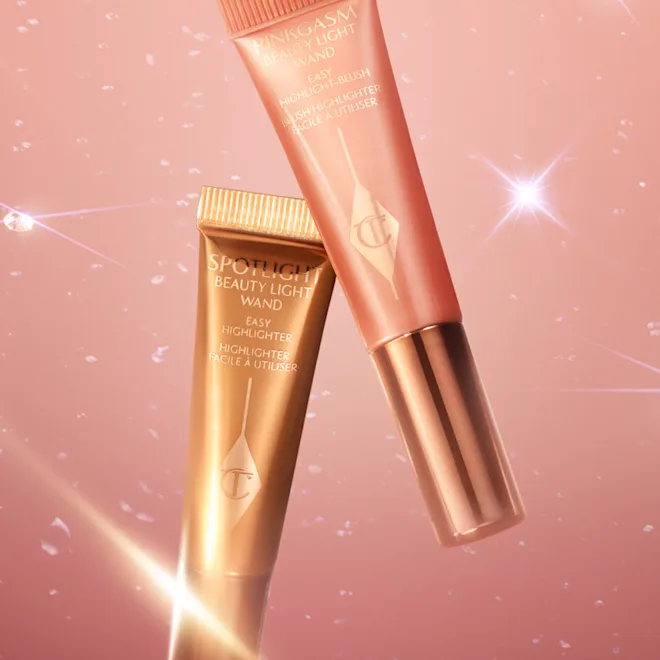 251000_Holiday_25_sl_CD_202505_Superstar_Glow_Kit___v5b_R5_1000_x_1000 Charlotte Tilbury - Hollywood Superstar Glow Kit - Image 1
