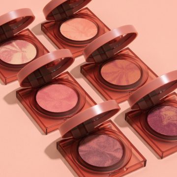 Huda Beauty - GloWish Cheeky Vegan Blush Powder