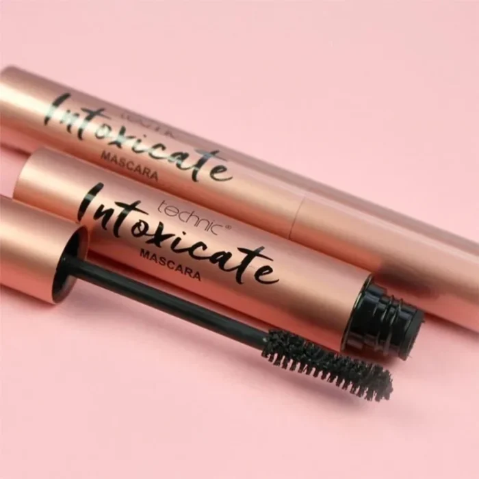 technic-intoxicate-volumizing-mascara-black-8ml-2_12 Technic - Intoxicate Volumizing Mascara - Black - Image 1