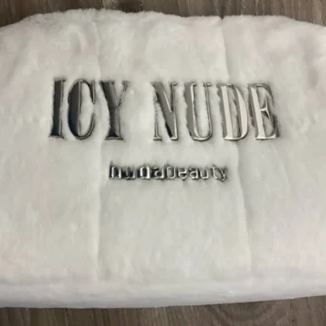 Huda Beauty - Icy Nude Pouch