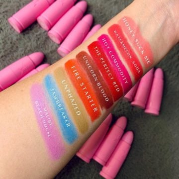 Home Jeffree Star - Velvet Trap is a lipstick parent product with confirmed color variants, helping bold lip buyers compare nude, berry, red, and statement shade names in one place. - Lavishta