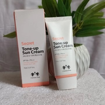 Christian Dean - Secret Tone-up Sun Cream Spf 50+ Pa+++ - 70ml